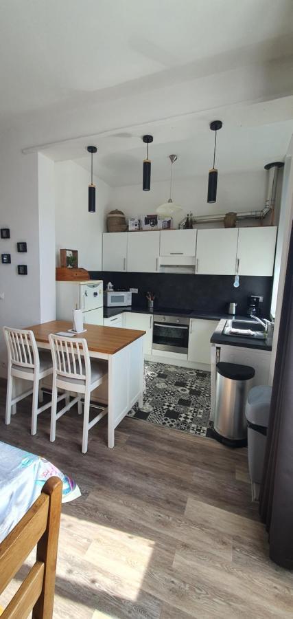 Le Petit Cocon Apartment Comines-Warneton Bagian luar foto